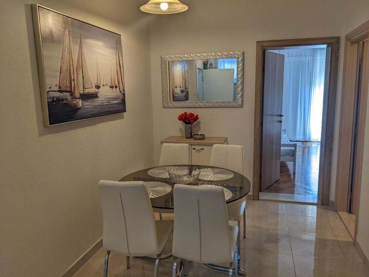 Mirjana & Ivo Lägenhet Makarska Exteriör bild