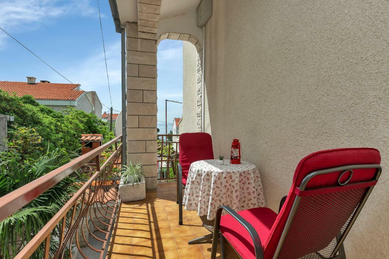 Mirjana & Ivo Lägenhet Makarska Exteriör bild